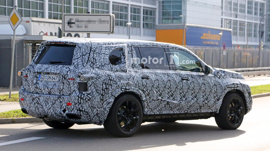 2019 Mercedes-Benz GLS spy photo