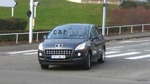 Peugeot 3008 Spied without camouflage