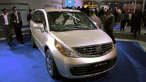 Tata Aria live at 2010 New Delhi Auto Expo - 1200 - 05.01.2010