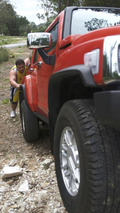 Hummer H3 with Strongman