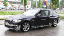 2011 BMW 5-Series Touring with M-Sport package