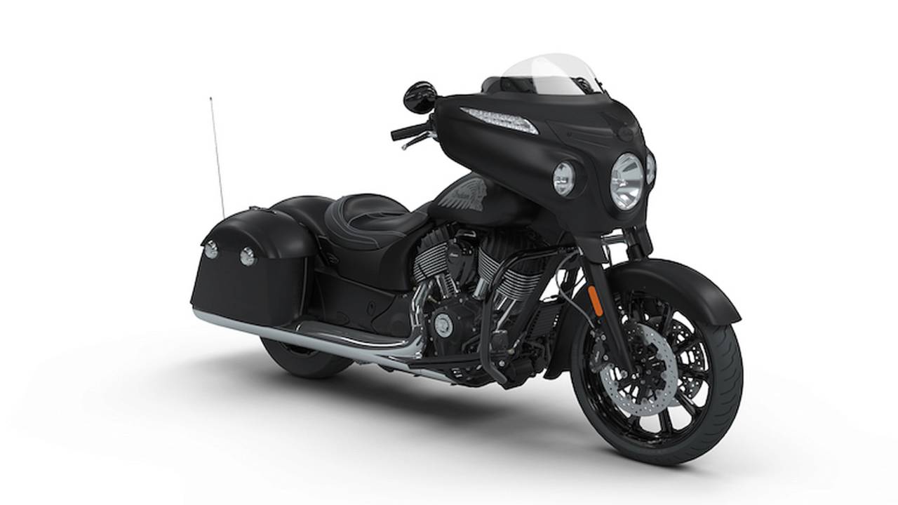 <em>2018 Indian Chieftain Dark Horse</em>