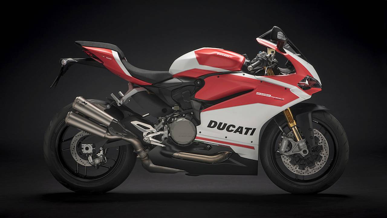 Ducati Pulls Cover Off 959 Panigale Corse