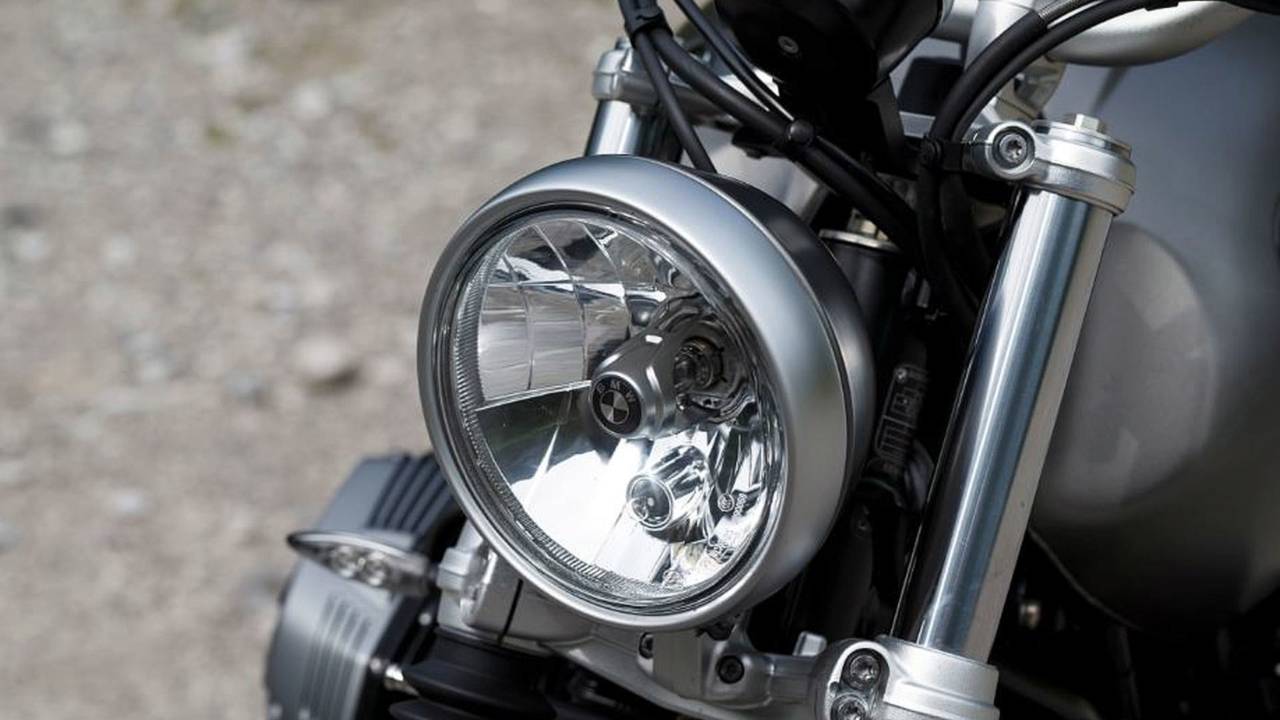 5 Things To Know About The 2017 BMW R nineT Scrambler