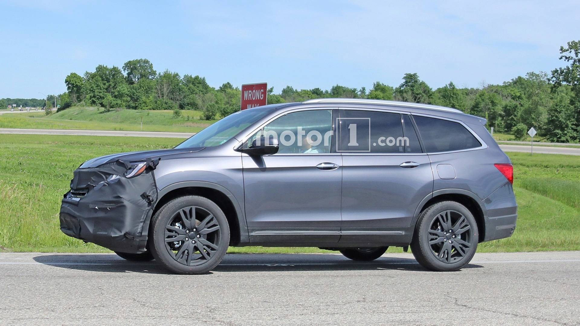 2019 Honda Pilot Spied For The First Time In Phev Version