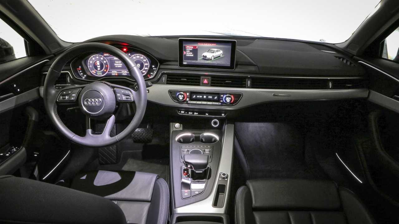Comparativo: BMW 330i x Audi A4 x Mercedes C300