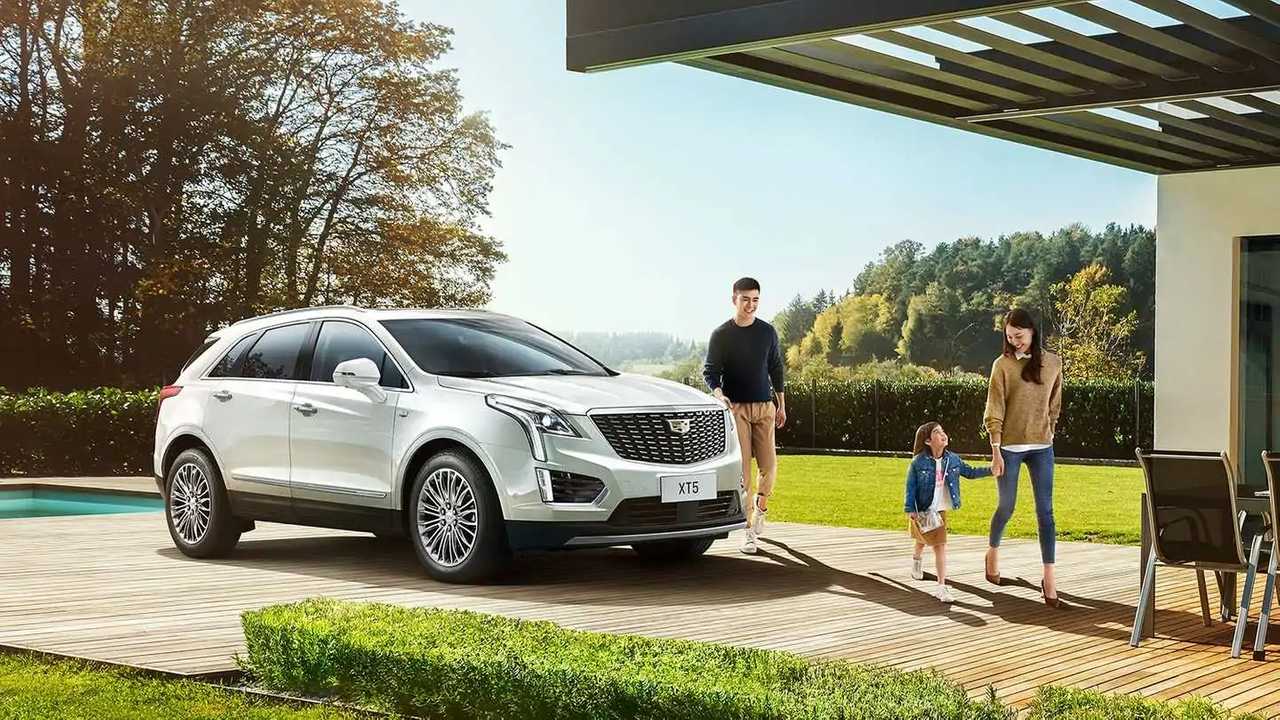 Кадиллак XT5