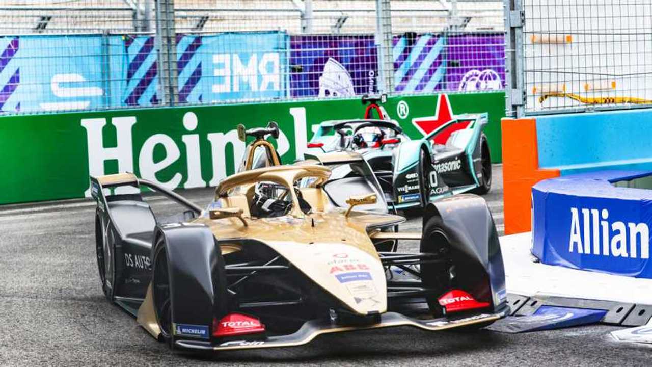 André Lotterer (DS Techeetah) devance Mitch Evans (Jaguar)