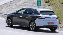 Renault Megane Hybrid Spy Photos