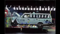 Volvo 245: Die Crashsicherheit wird wichtiger