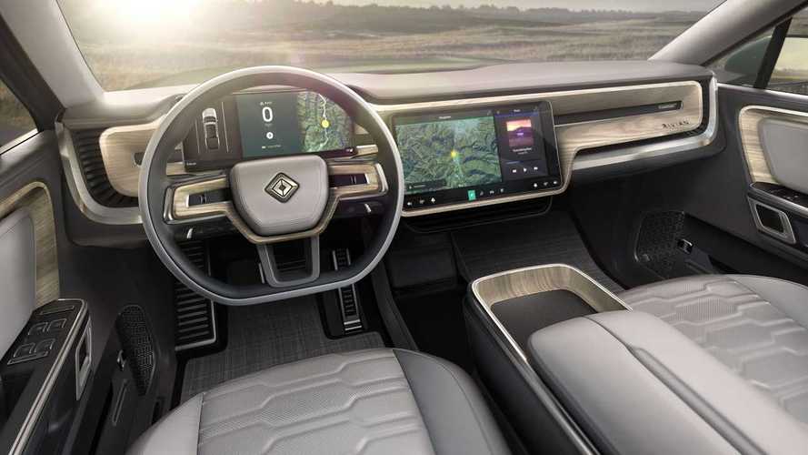 Rivian R1S SUV