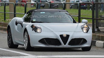 Alfa Romeo 4C Spider spy photo