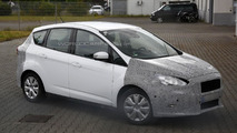 2015 Ford C-Max facelift spy photo