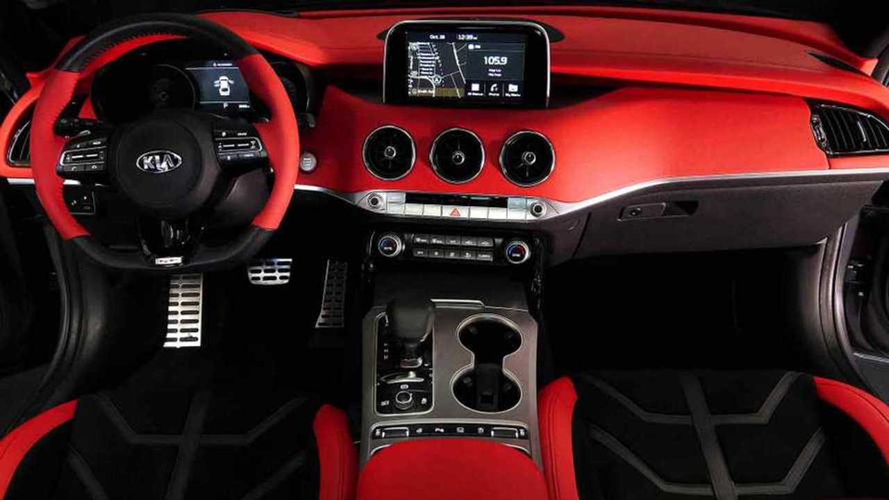 DUB Kia Stinger