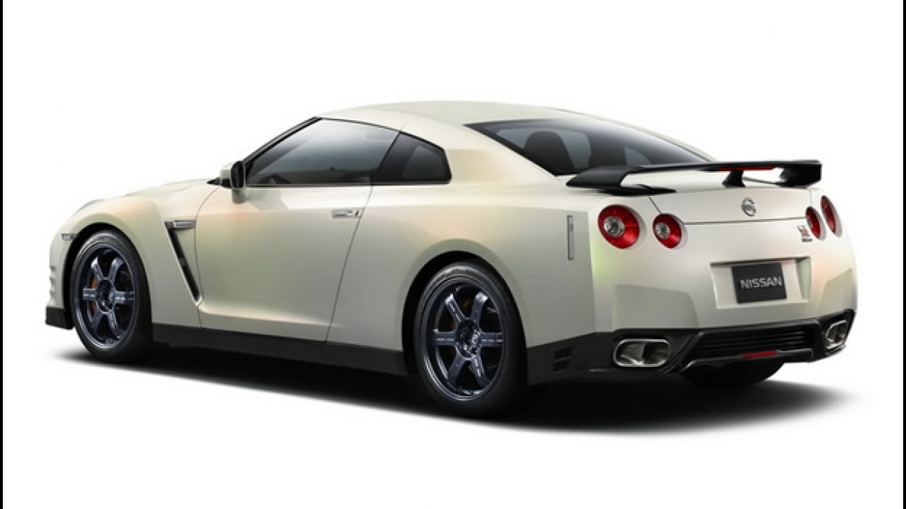 Nissan revela oficialmente o GT-R 2011