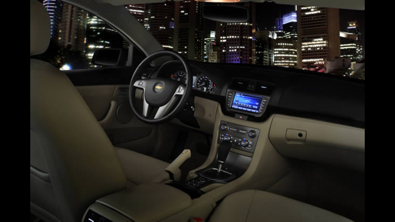 Chevrolet lança o Omega Fittipaldi - Sedan traz motor V6 3.6 litros de 292 cv com injeção direta