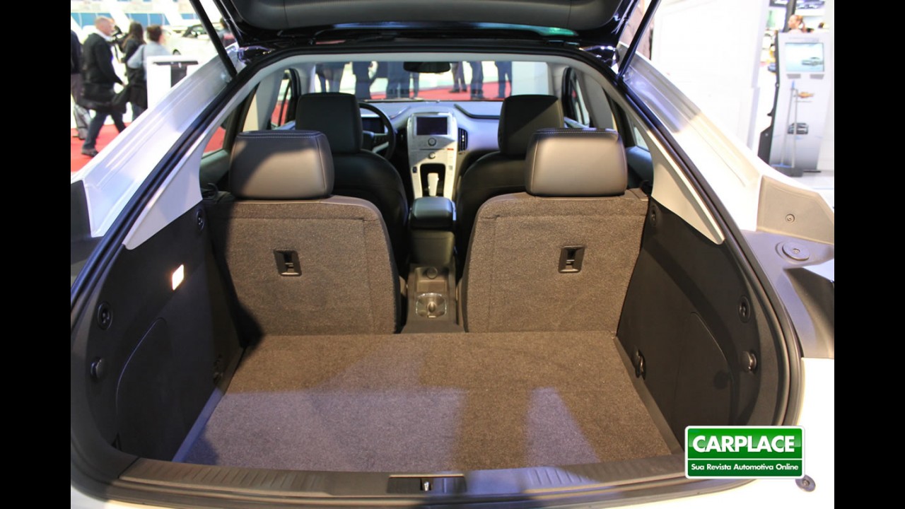 Salão de Buenos Aires: Fotos do Chevrolet Volt