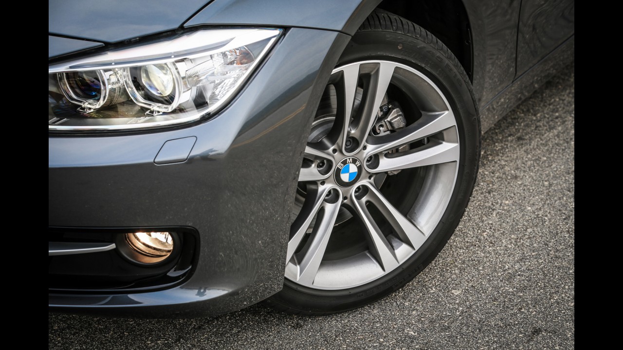 Sem crise: marcas premium crescem nas vendas globais em 2014 - BMW lidera