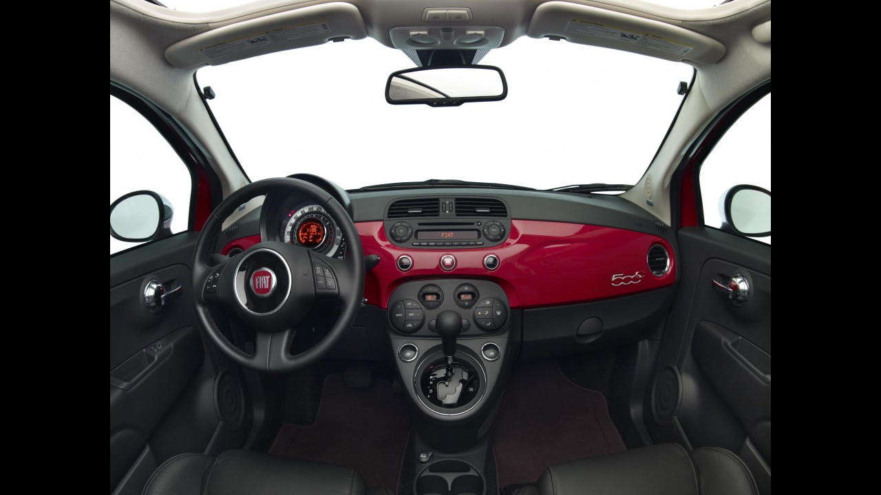 Teste CARPLACE: Fiat 500 Cabrio ganha fôlego com motor MultiAir flex