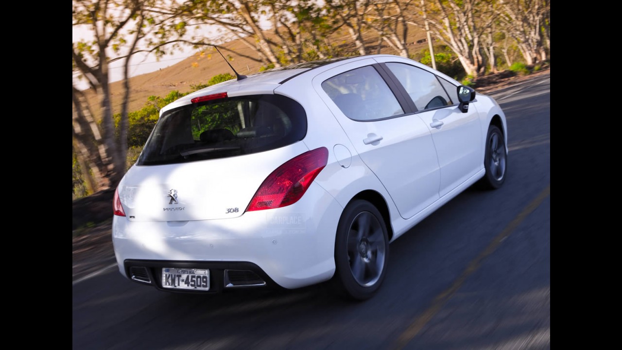 Peugeot 308 Feline THP (Turbo) chega ao Brasil - Preço será revelado no Salão do Automóvel