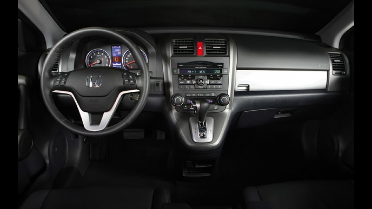 Honda CR-V 2010 - Utilitário reestilizado chega ao Brasil por R$ 88.410