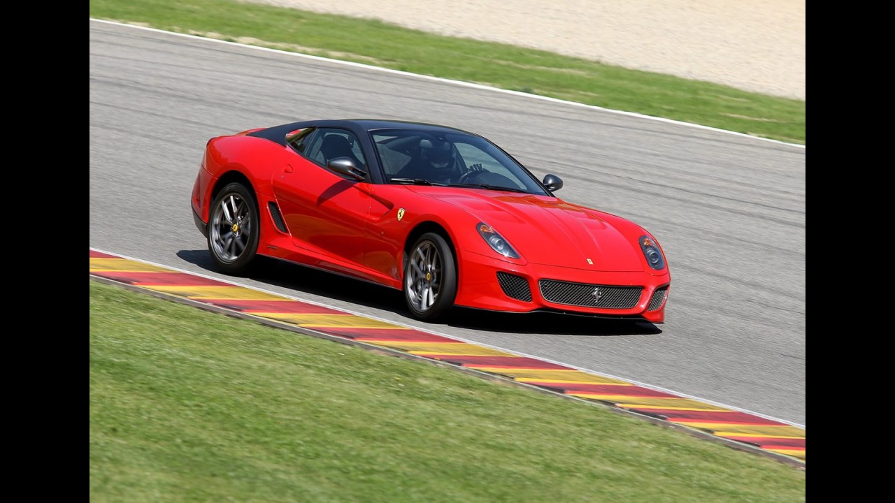 Ferrari confirma motor V12 central para substituta da Enzo, que chega em 2012