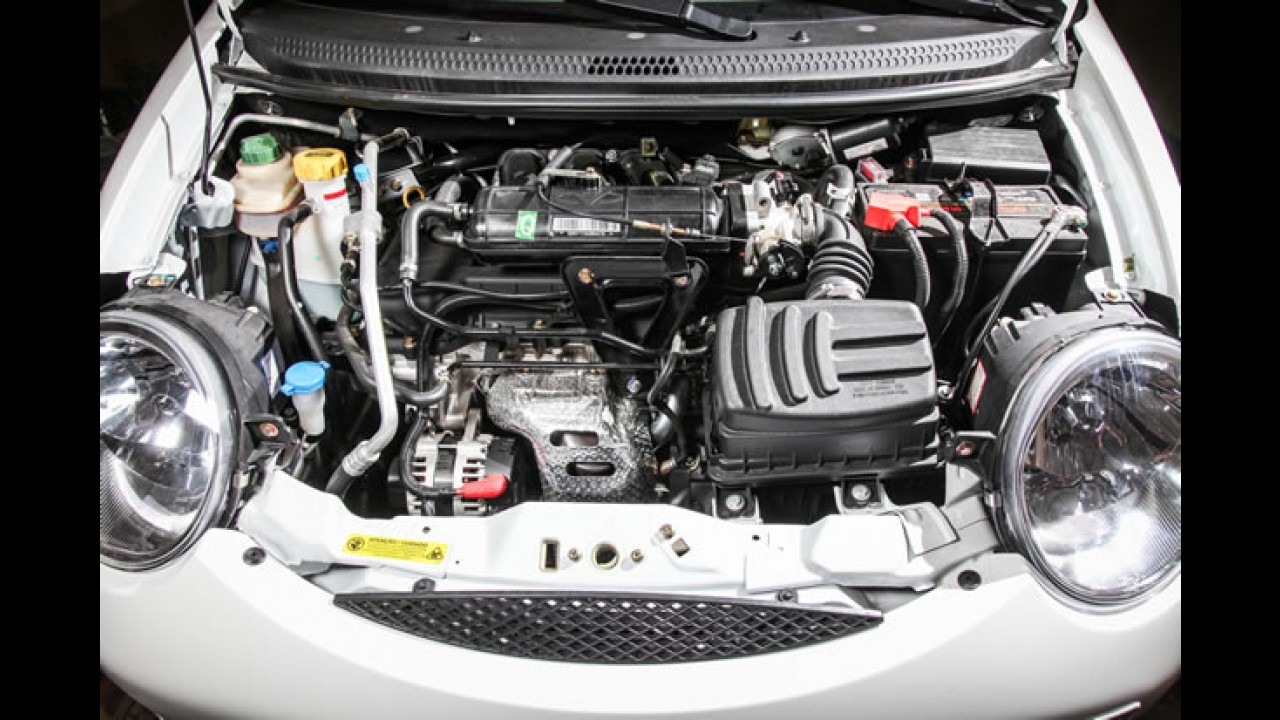 Chery QQ ganha inédito motor 1.0 três cilindros no Brasil por R$ 23.990