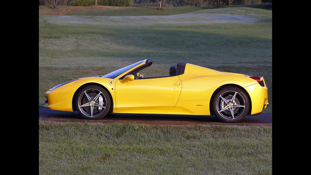 Ferrari 458 Spider já pode ser encomendada no Brasil