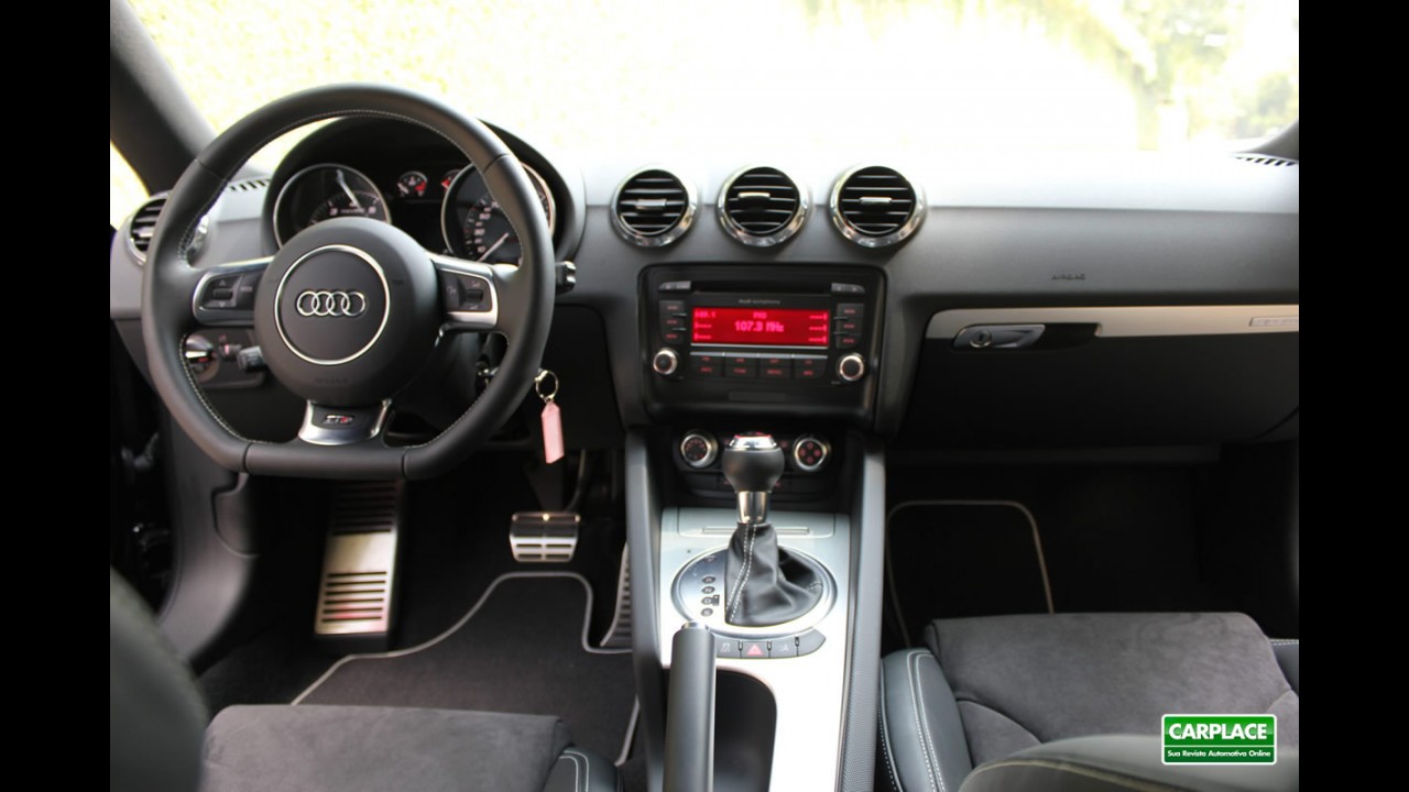 Avaliação: Audi TTS Coupé 2011 - Confira todos os detalhes em fotos