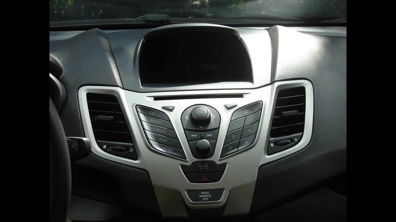Avaliação - Ford New Fiesta Sedan SE 1.6 16V 2011