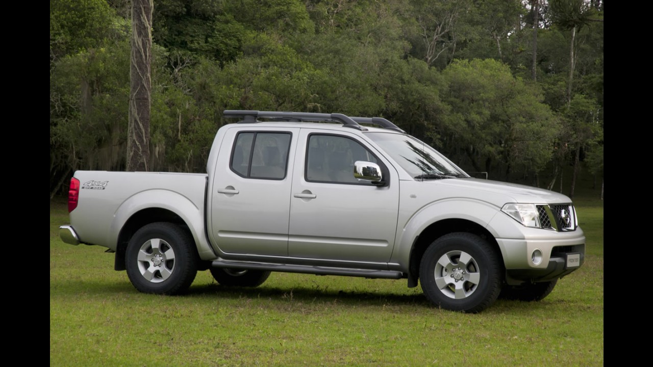 Nissan lança Frontier 2012 com nova cor e novos itens - Preço inicial é de R$ 85.390