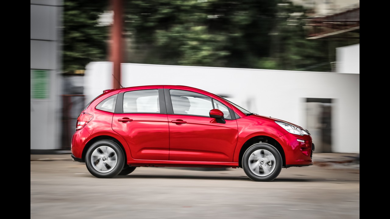 Hatches compactos: Punto cresce, mas Fiesta ainda tem folga