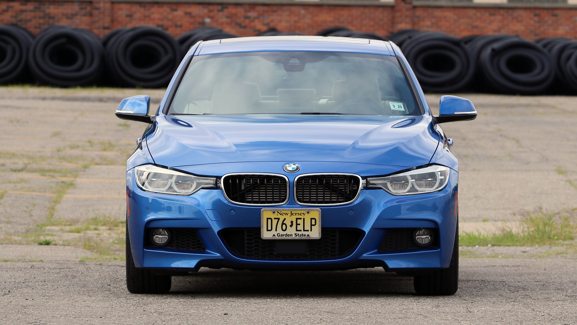 Review 2016 Bmw 330e