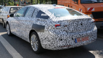 2017 Opel Insignia casus fotoğrafları