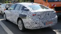 2017 Opel Insignia casus fotoğrafları