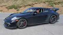 Makyajlı Porsche 911 GT3 casus fotoğrafları