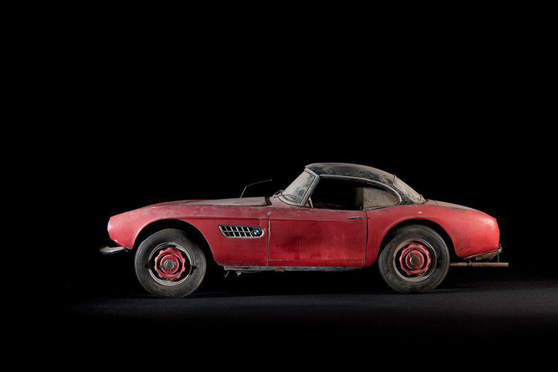 BMW Restoring Classic 507 Convertible Owned by Elvis