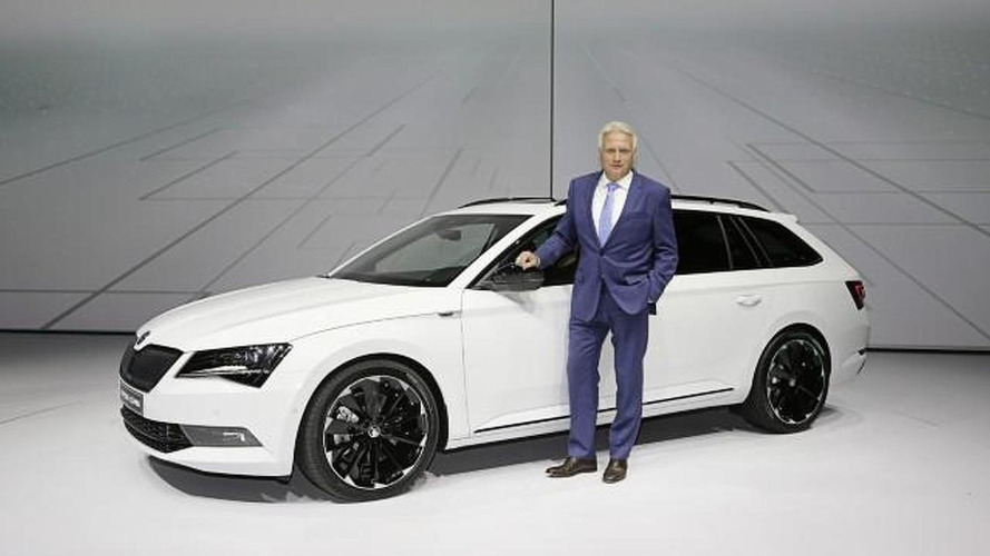 Skoda Superb Combi SportLine (low res)