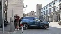 Una settimana da PLUG-IN con la Peugeot 3008 HYbrid 225