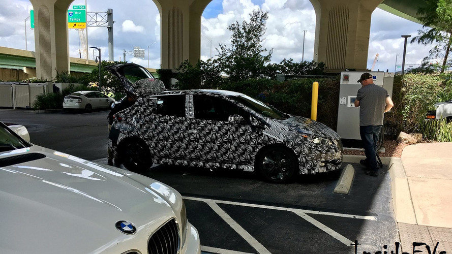 2018 Nissan Leaf casus fotoğrafları