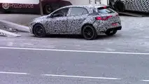 2017 Renault Megane RS prototipi kamyona yükleniyor