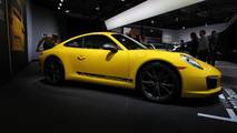 Porsche 911 Carrera T Live Photos