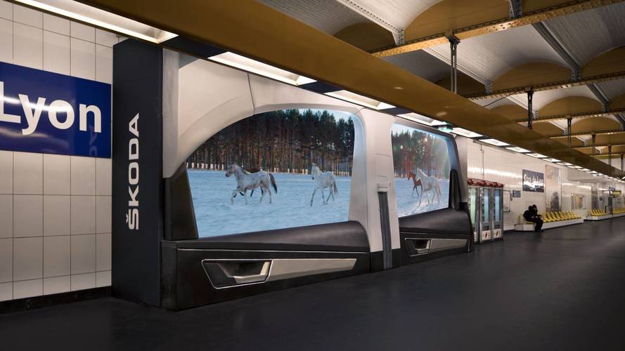 Campagne publicité Skoda Karoq métro Paris