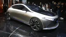 Mercedes-Benz EQ A Concept live in Frankfurt