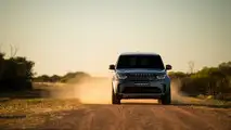 2018 Land Rover Discovery tows 110-ton road train