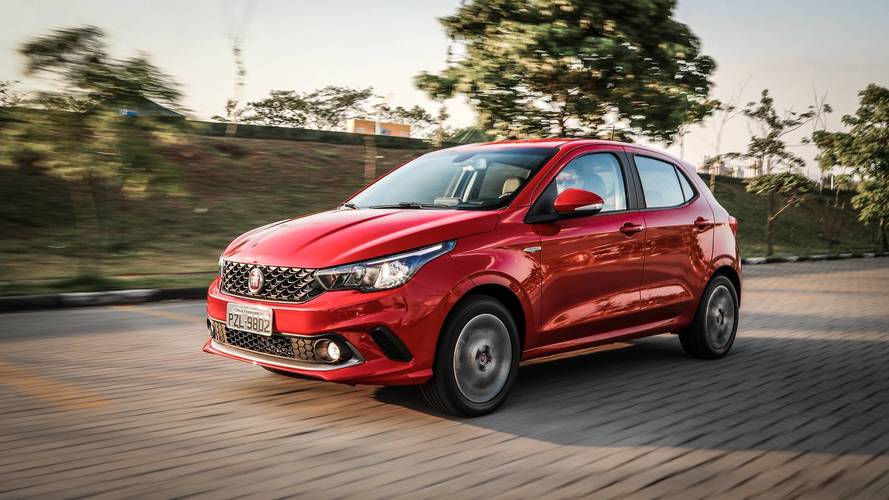 Comparativo VW Polo x Fiat Argo x Honda Fit x Peugeot 208