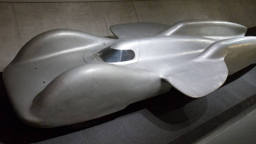 Mercedes-Benz T80