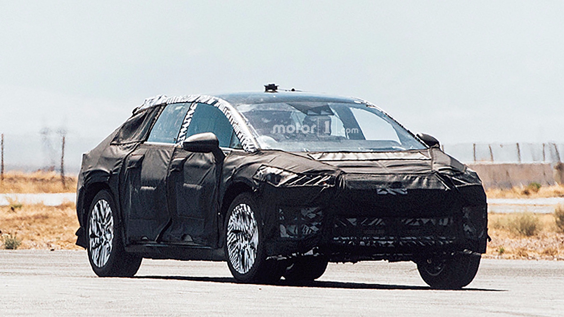 Faraday Future Electric Suv Goes Testing In The Desert