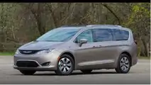 3. Chrysler Pacifica Hybrid