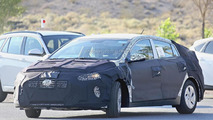 Hyundai hybrid spy photo